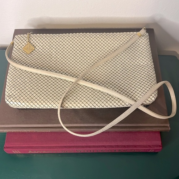 Whiting & Davis International Ivory Mesh Vintage 1980s Bag - Picture 1 of 8
